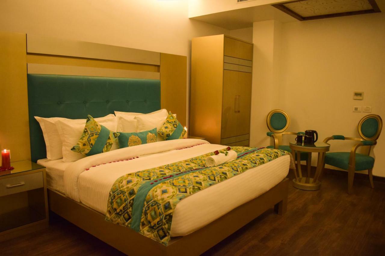 One Earth Gg Regency Hotel Amritsar Exterior foto