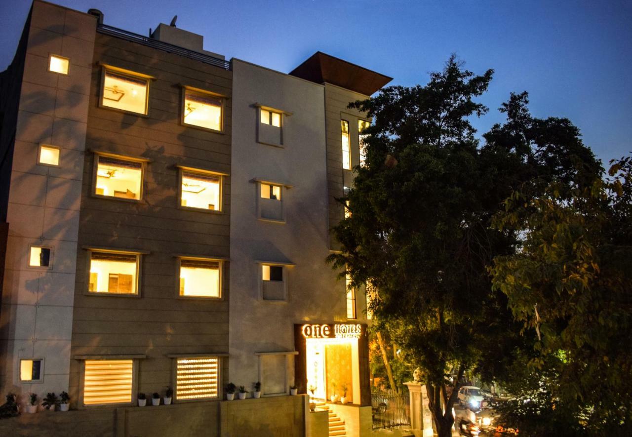 One Earth Gg Regency Hotel Amritsar Exterior foto